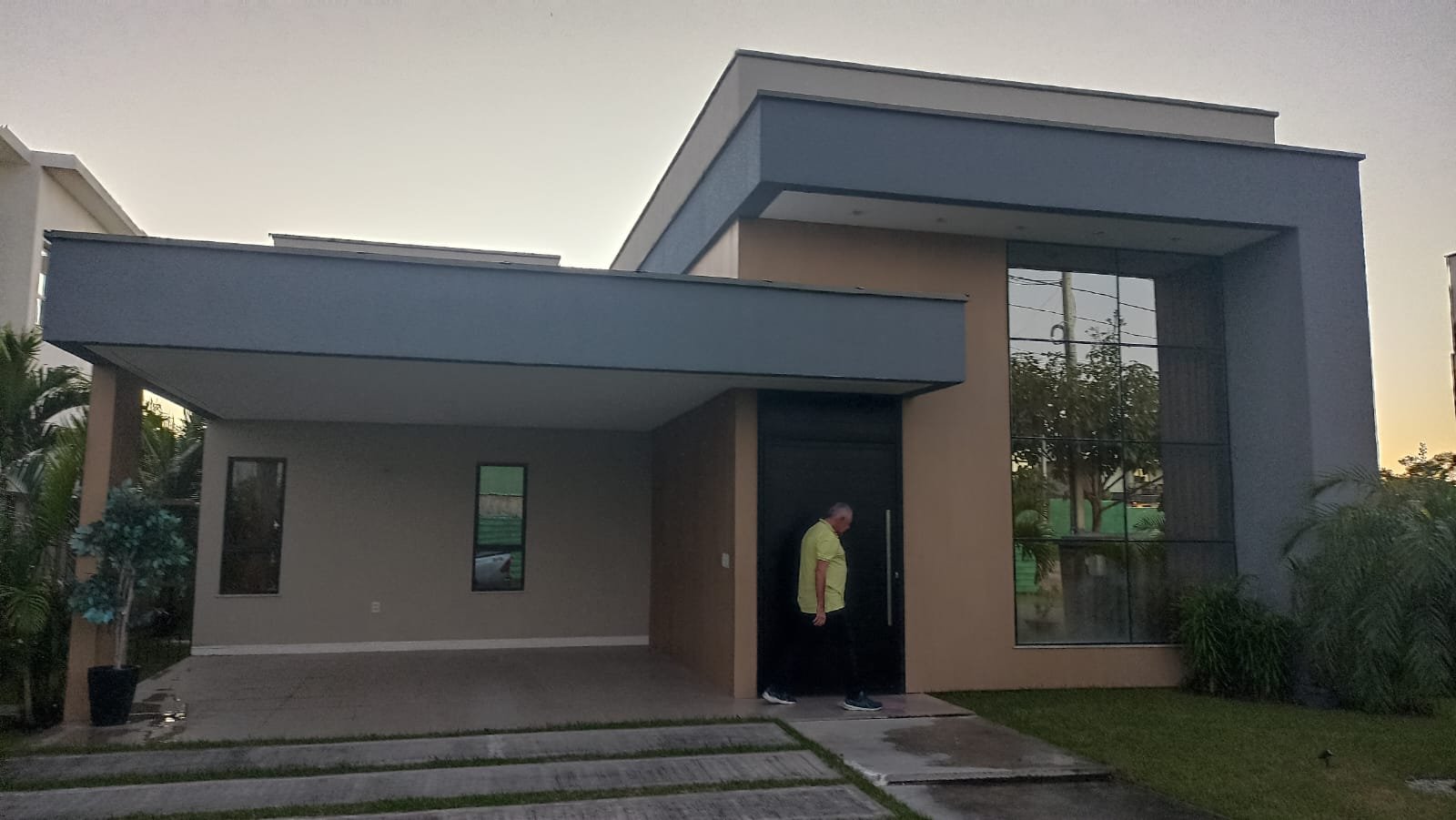 casa com praça ceara 1